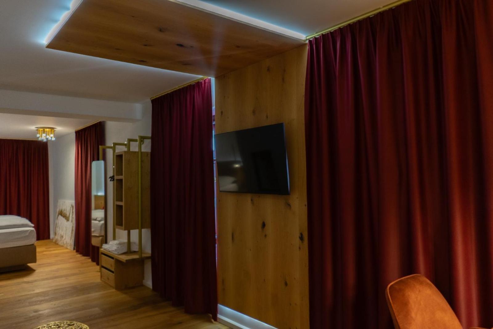 Parkan 127 Apartments チェスキー クルムロフ エクステリア 写真